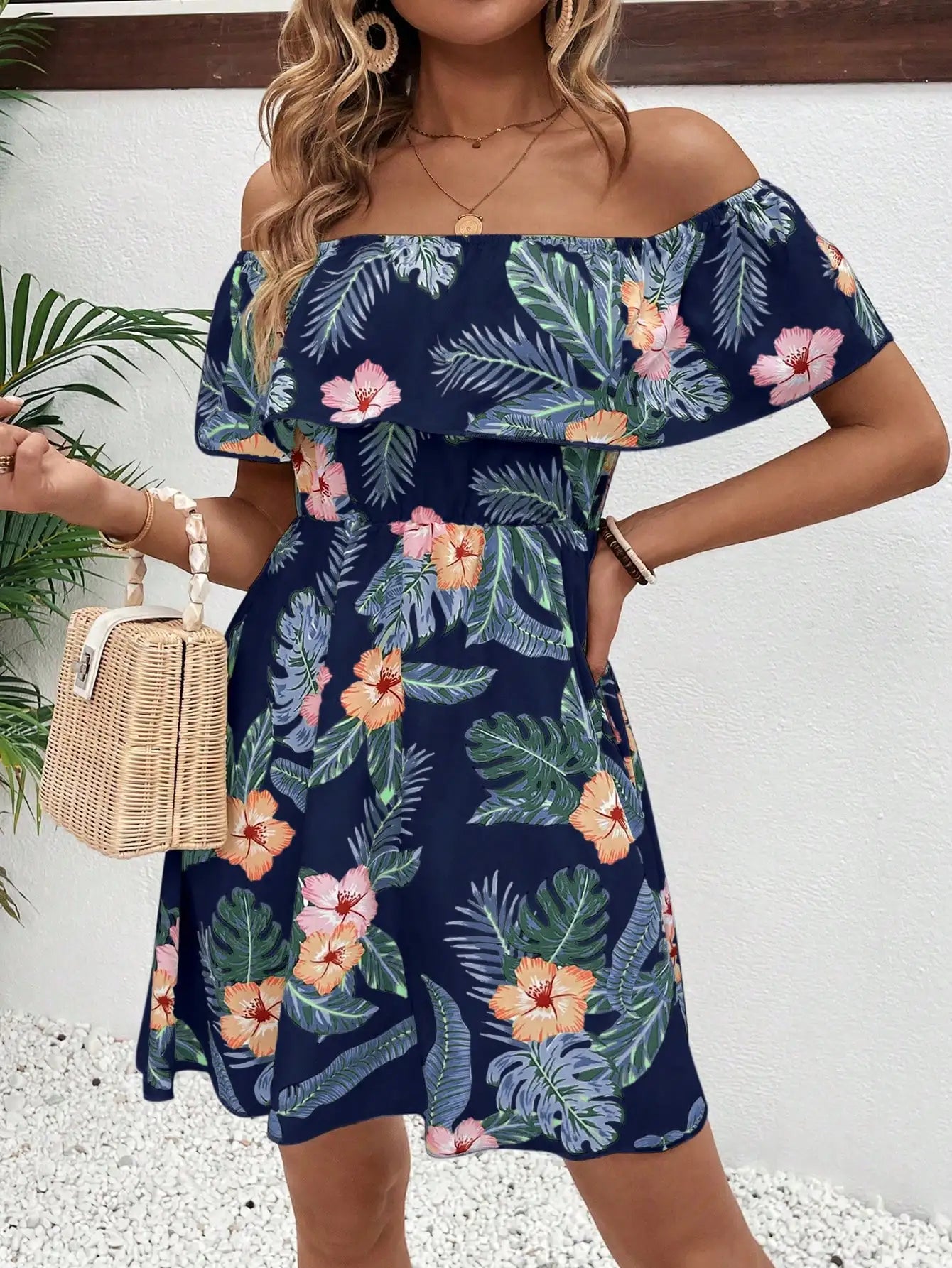 GlowDress Floral Ruffle Dress – Light & Elegant
