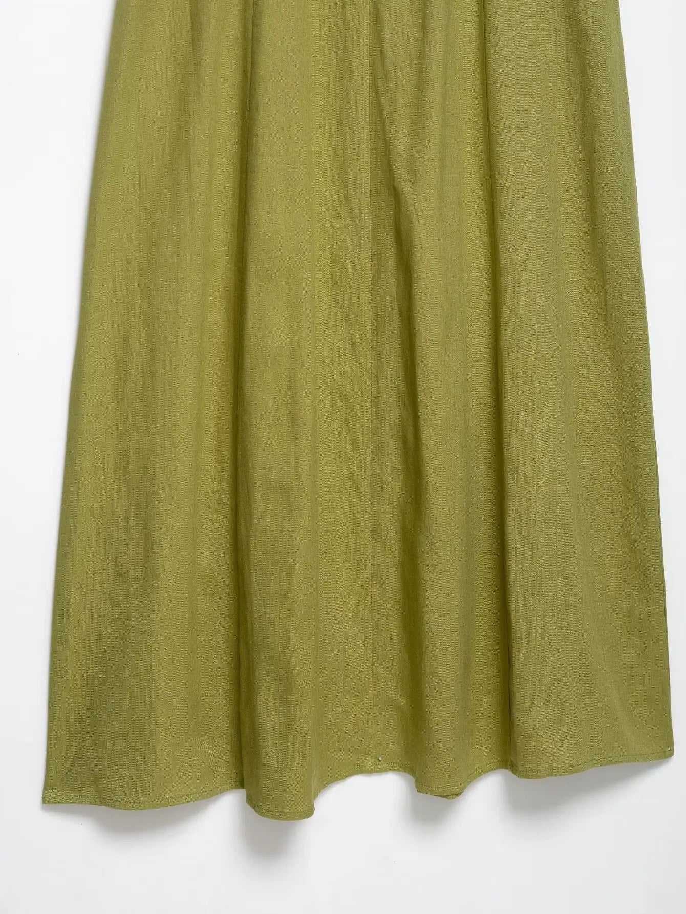GlowDress Modern Classic – Minimal, Elegant, Timeless