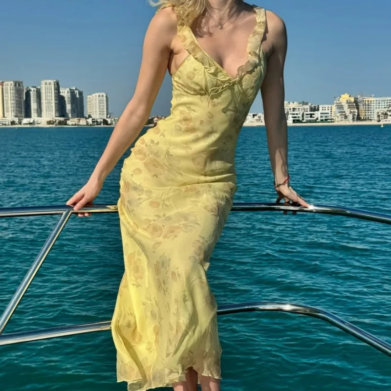GlowDress Summer Floral Maxi – Backless, Elegant & Effortlessly Casual