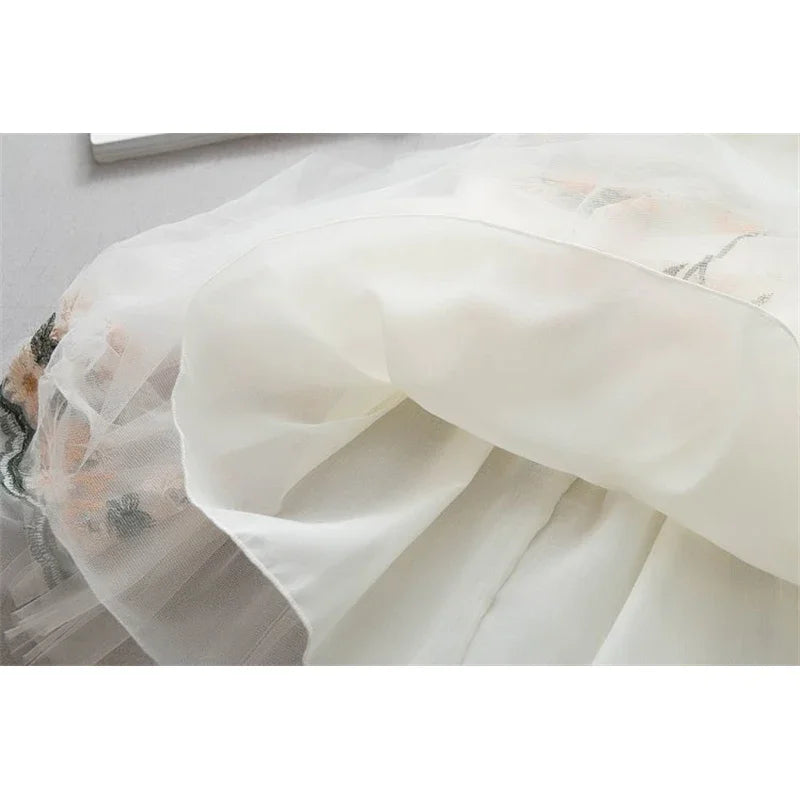 GlowDress Embroidered Lace Princess Dress – Elegant Party Gown for Girls