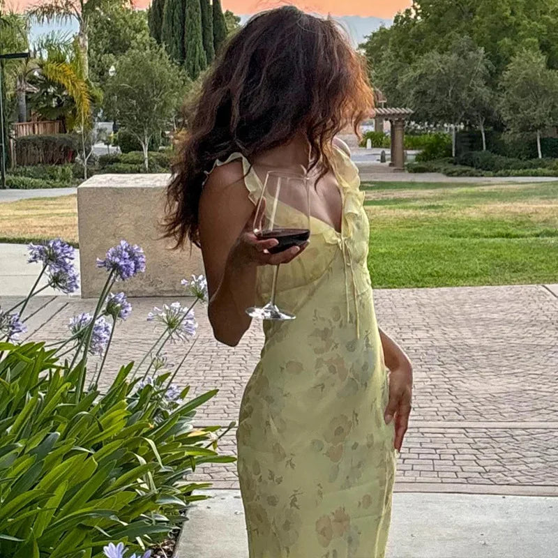 GlowDress Summer Floral Maxi – Backless, Elegant & Effortlessly Casual